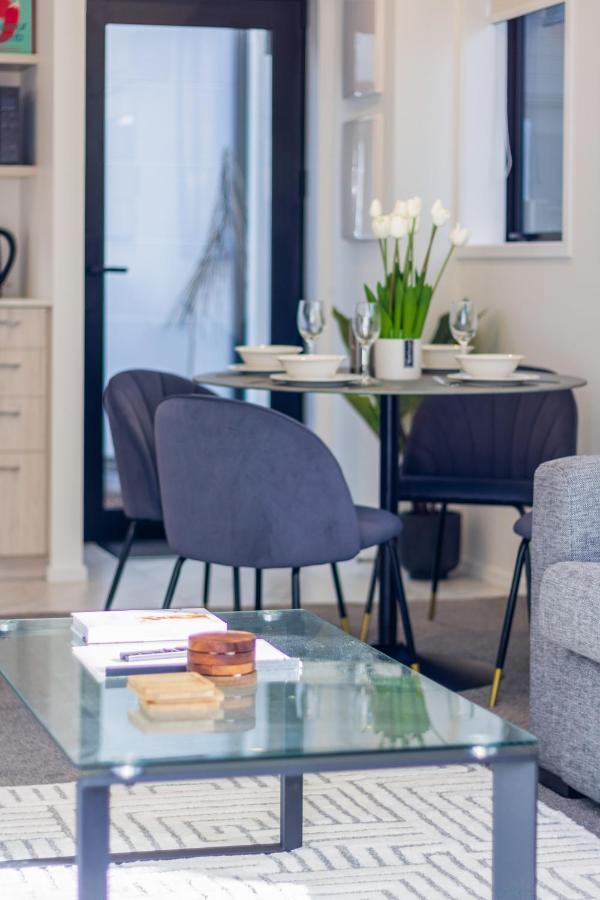 Central City Awaits 2 Bed 2 Bath With Carpark Christchurch Luaran gambar